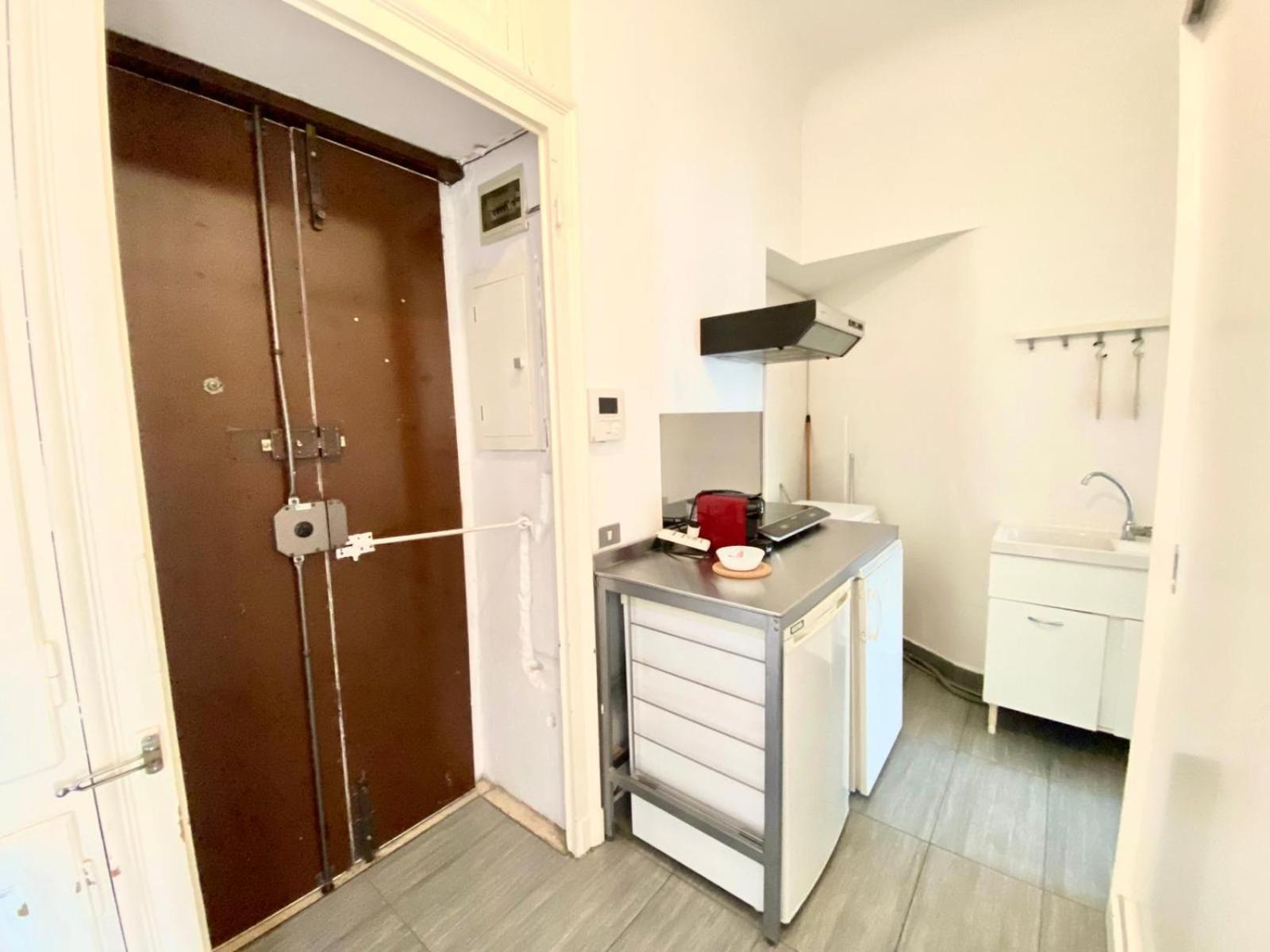 Porta-Venezia/Milano CentraleLuxury Apartment Milão Exterior foto
